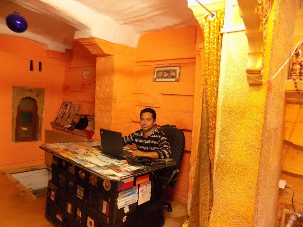 Hotel Deep Mahal Jaisalmer Esterno foto